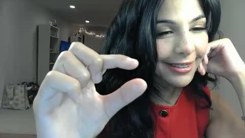 Snapshot of urgoddessmarla chatting on October 2025 01:39:01 AM Goddess Marla online show from October 2025 01:39:01 AM