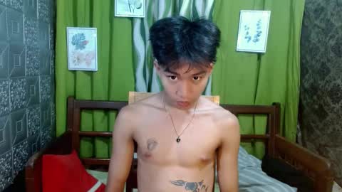 Snapshot of urguy_xian chatting on December 2024 04:31:01 AM xian online show from December 2024 04:31:01 AM