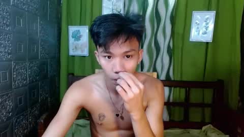 Snapshot of urguy_xian chatting on December 2024 05:53:02 AM xian online show from December 2024 05:53:02 AM