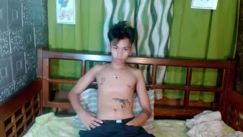 Snapshot of urguy_xian chatting on December 2024 02:35:01 AM xian online show from December 2024 02:35:01 AM