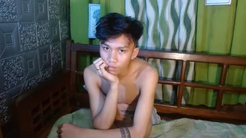 Snapshot of urguy_xian chatting on January 2025 07:49:01 AM xian online show from January 2025 07:49:01 AM