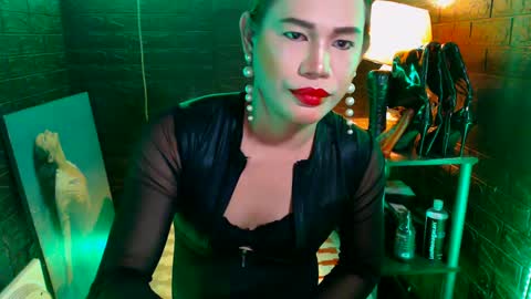 queen norelle online show from March 2025 11:26:01 PM