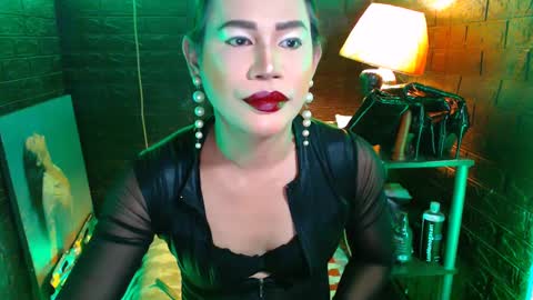 queen norelle online show from March 2025 09:58:02 AM