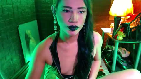 queen norelle online show from June 2026 07:29:01 PM