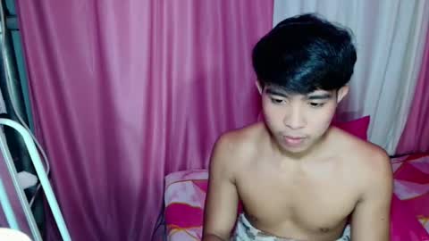 Snapshot of urhot_jeremyxx chatting on November 2025 08:54:02 PM jeremy online show from November 2025 08:54:02 PM