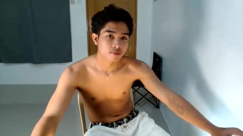 Snapshot of urhot_jeremyxx chatting on February 2026 07:06:01 AM jeremy online show from February 2026 07:06:01 AM