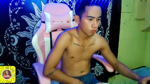 Snapshot of urhot_joshxx chatting on February 2025 09:27:01 AM Josh online show from February 2025 09:27:01 AM