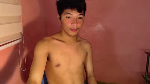 Snapshot of urhotethanxx chatting on December 2024 12:12:02 PM Ethan online show from December 2024 12:12:02 PM