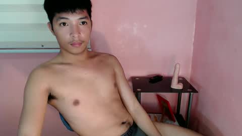 Snapshot of urhotethanxx chatting on January 2025 05:02:02 PM Ethan online show from January 2025 05:02:02 PM