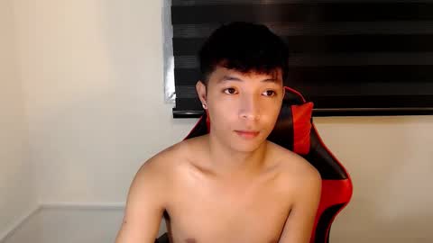 Snapshot of urhotethanxx chatting on November 2025 03:36:02 PM Ethan online show from November 2025 03:36:02 PM