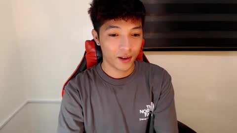 Ethan online show from November 2025 03:12:02 PM