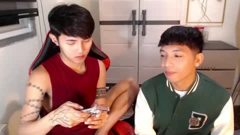 Snapshot of urhotethanxx chatting on May 2026 06:27:02 PM Ethan online show from May 2026 06:27:02 PM