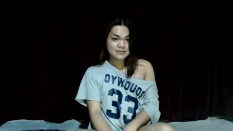 urhottie_bella online show from May 2026 10:10:01 AM