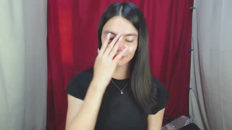 Snapshot of urhottiest_katey chatting on December 2024 05:04:01 AM Katey online show from December 2024 05:04:01 AM