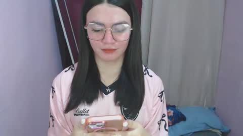 Katey online show from April 2026 06:14:02 AM
