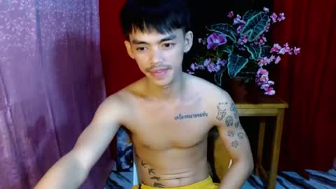 urhunky_boy online show from June 2026 09:19:01 PM