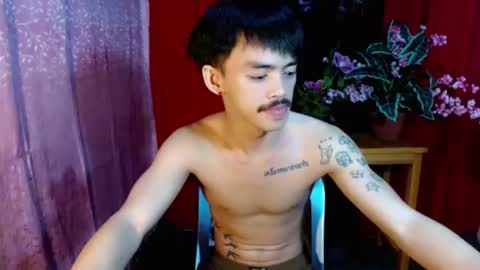 urhunky_boy online show from July 2026 06:12:02 PM