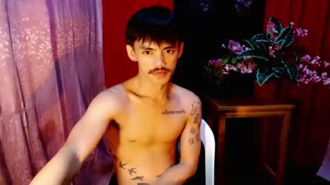 urhunky_boy online show from July 2026 09:12:02 AM