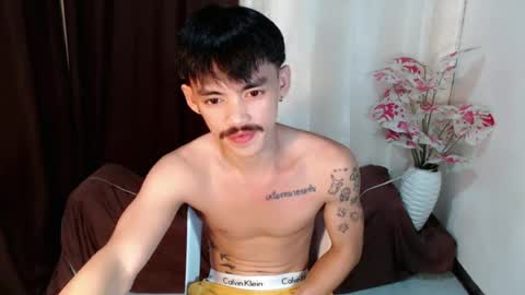 urhunky_boy online show from July 2026 10:54:02 AM