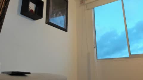 urimare_south online show from June 2026 11:21:02 PM