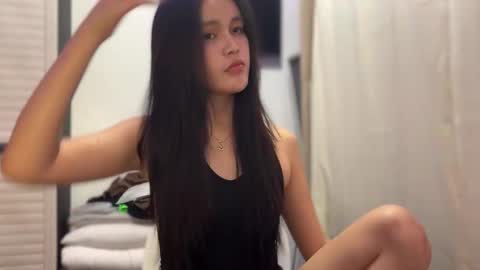 Amira online show from March 2026 07:03:02 AM