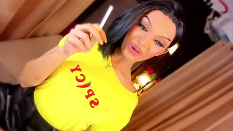 Snapshot of urladyprincessmassivecock chatting on February 2025 09:11:02 PM jhaii online show from February 2025 09:11:02 PM