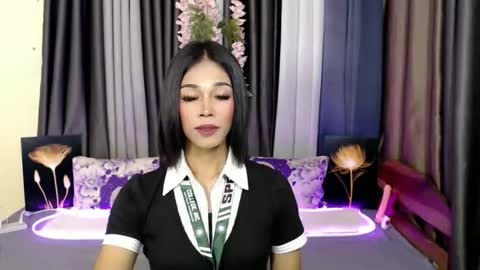 urlovely_jemma online show from June 2026 06:30:01 PM