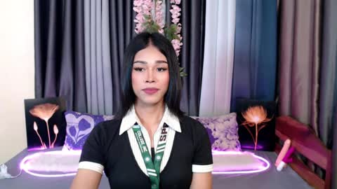 urlovely_jemma online show from July 2026 11:21:02 PM