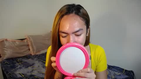 Snapshot of urlovelypinayxxx chatting on October 2025 10:38:01 AM MIYA online show from October 2025 10:38:01 AM