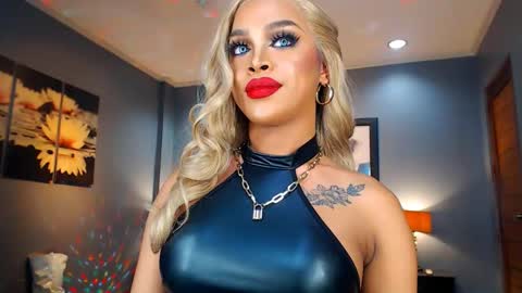 UrMajestyTyra online show from January 2025 04:36:02 AM