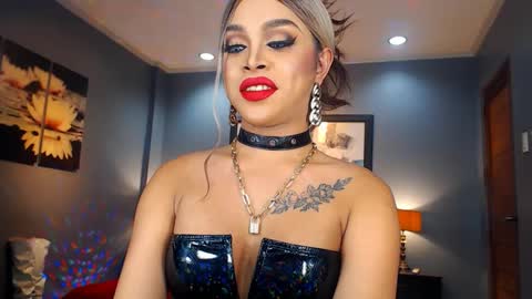 UrMajestyTyra online show from January 2025 12:28:01 AM