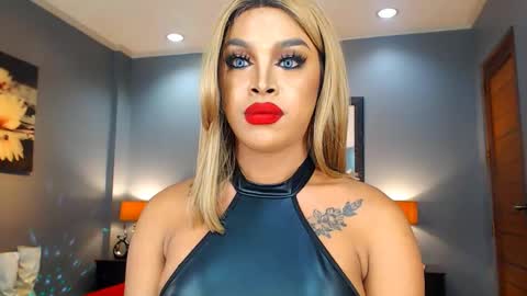 UrMajestyTyra online show from February 2025 06:12:02 AM