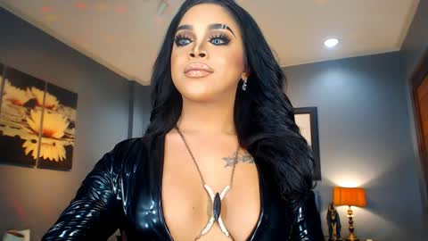 UrMajestyTyra online show from February 2025 12:38:02 AM