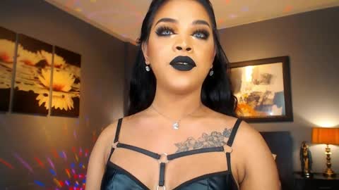 UrMajestyTyra online show from April 2026 02:06:01 AM