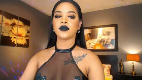 UrMajestyTyra online show from April 2026 01:07:02 AM