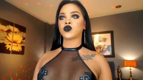 UrMajestyTyra online show from May 2026 12:48:02 AM