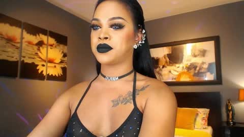 UrMajestyTyra online show from May 2026 01:33:02 AM