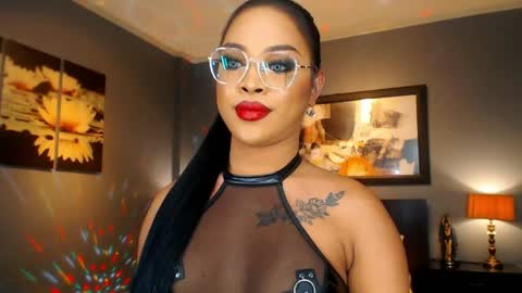 UrMajestyTyra online show from May 2026 12:41:01 AM