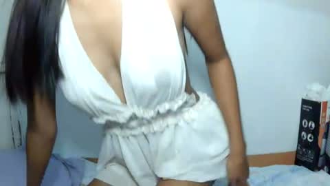 It me SHELLA  online show from July 2026 02:54:01 PM