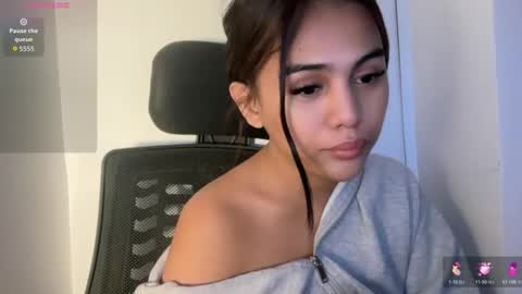 urmystical_sofie online show from May 2026 07:20:01 PM