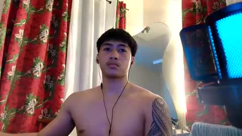 Snapshot of urnatty_guy chatting on May 2026 04:48:01 PM ander online show from May 2026 04:48:01 PM