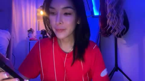 Masha online show from May 2026 08:19:01 AM