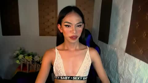 Snapshot of urpinay_cassy chatting on January 2025 06:54:02 PM urpinay_cassy online show from January 2025 06:54:02 PM