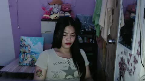 Snapshot of urpreciouspinayxxx chatting on March 2026 02:17:02 AM hi im kim online show from March 2026 02:17:02 AM