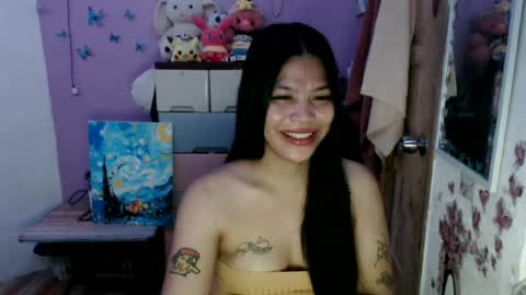 hi im kim online show from June 2026 01:05:02 AM