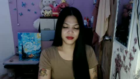 hi im kim online show from June 2026 01:04:01 PM