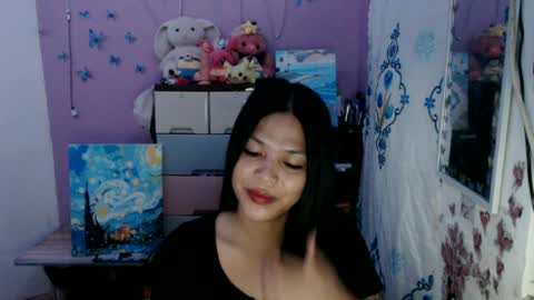 hi im kim online show from July 2026 12:25:02 PM