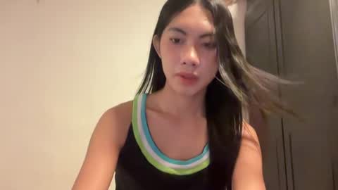 urpretty_mistake online show from July 2026 10:55:01 AM