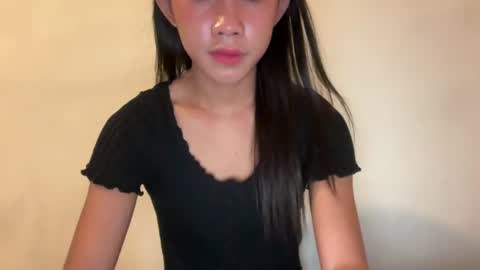 urpretty_mistake online show from August 2026 10:46:02 AM