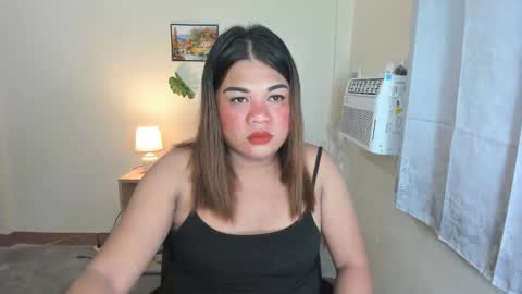 ursangredeia online show from October 2025 03:21:02 PM